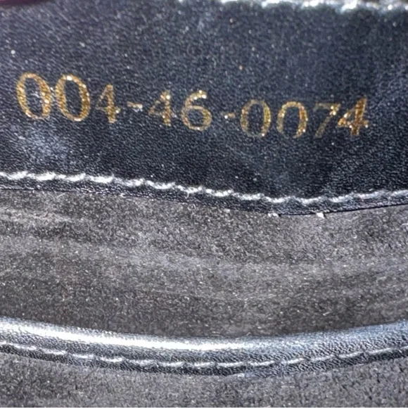 Vintage 1970s Gucci Black Patent Leather Clutch/ Adjustable Strap Bag - Picture 4 of 11